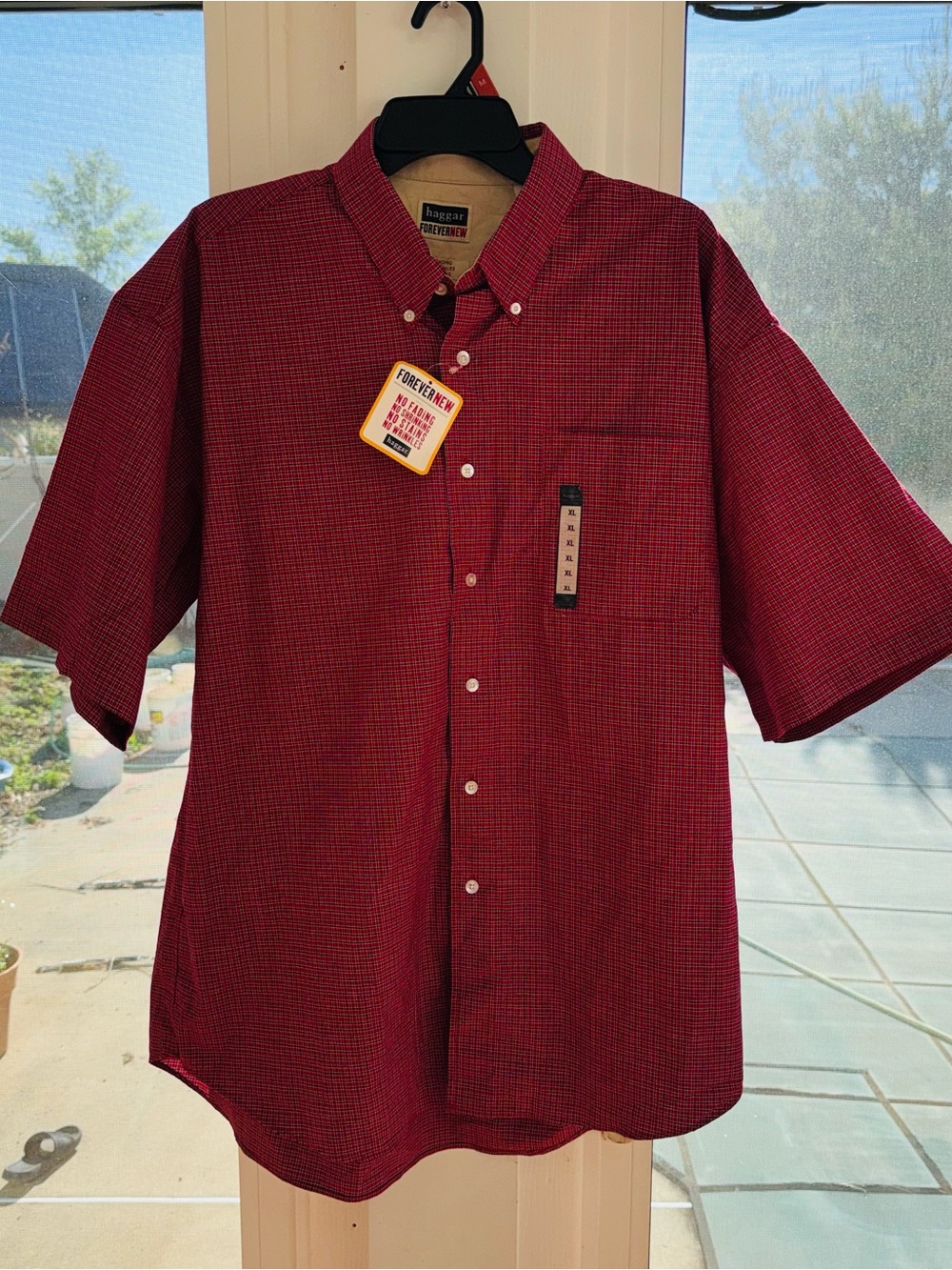 Haggar ForeverNew Mens XL Red Plaid Button Down Shirt NWT Wrinkle Resistant SS - Picture 2 of 9